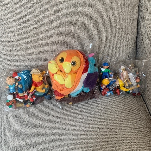 3 bags for $8!  My grab bags are a resellers dream! - Picture 5 of 12